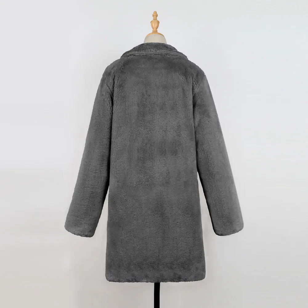 Nina | Fashionable and minimalist winter garment - Image 16