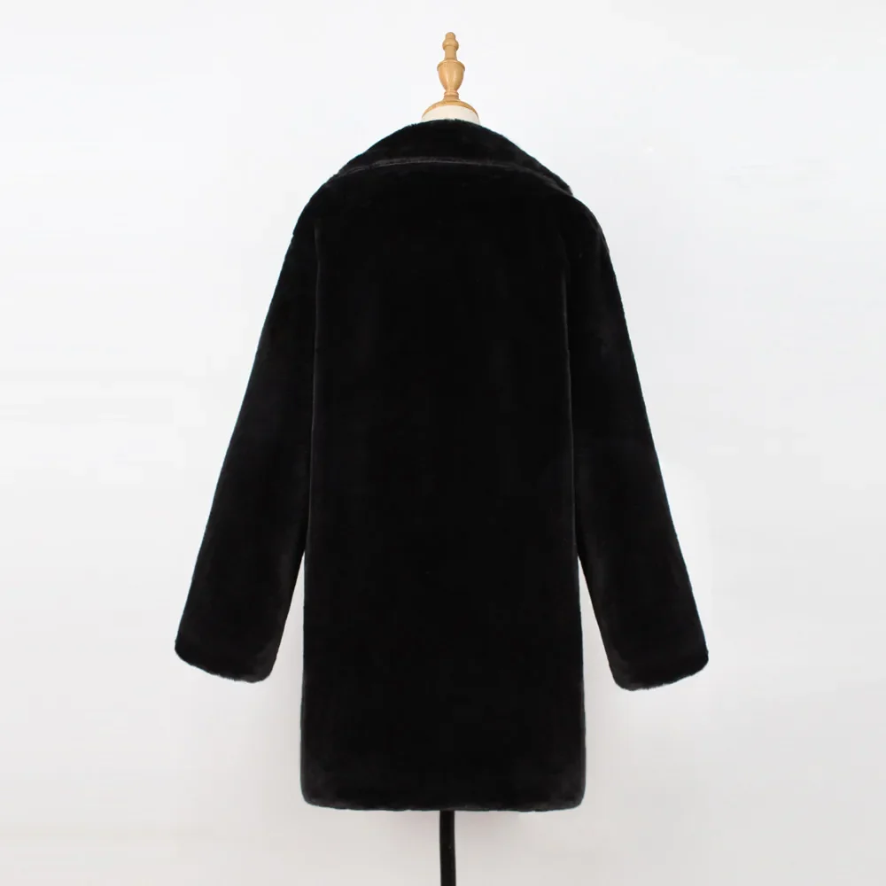 Nina | Fashionable and minimalist winter garment - Image 18