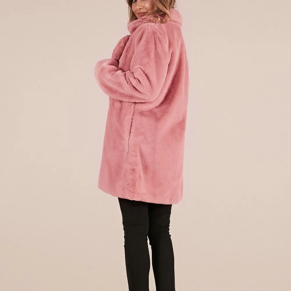 Nina | Fashionable and minimalist winter garment - Image 9