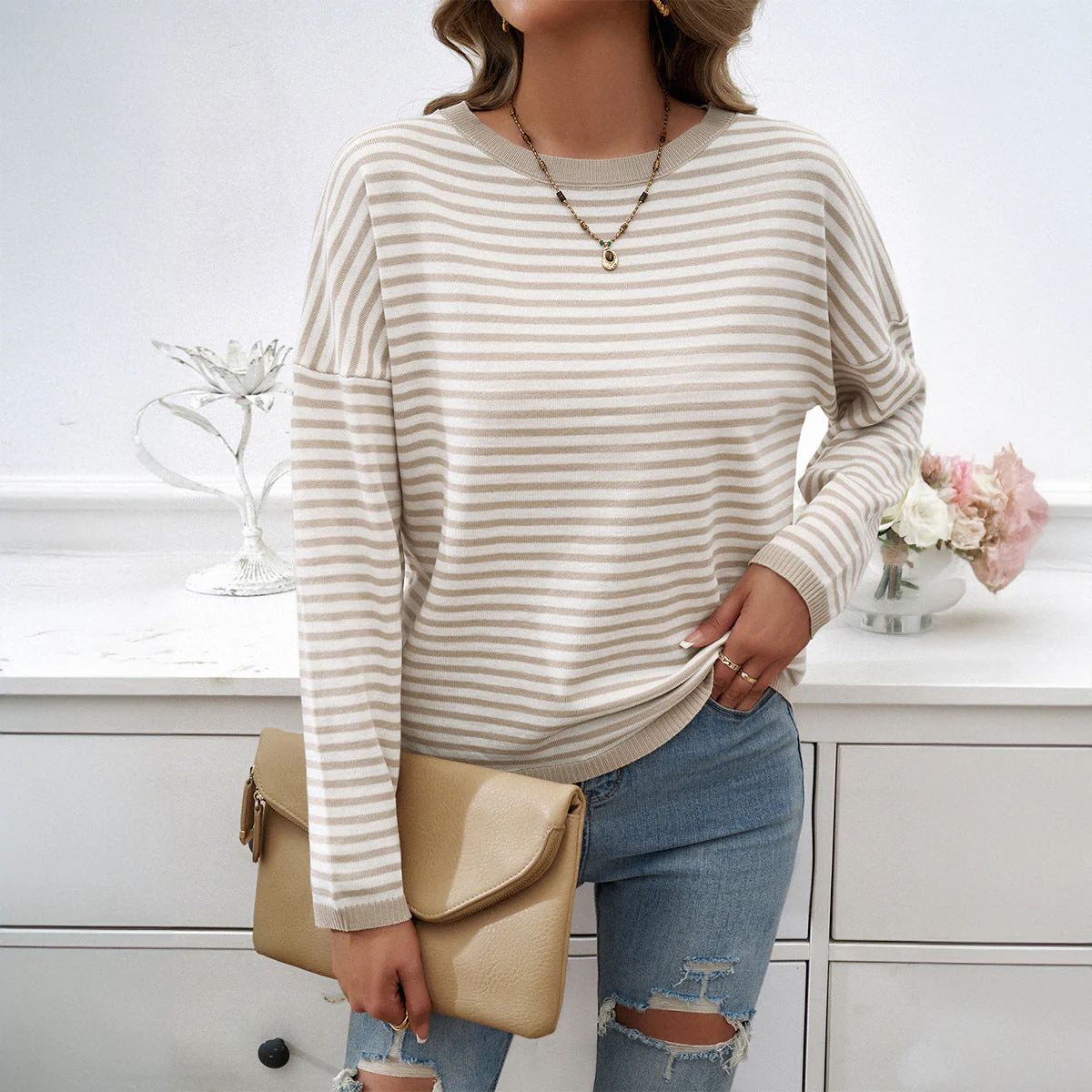 Norma | Classic striped sweater with a crew neck - Image 3