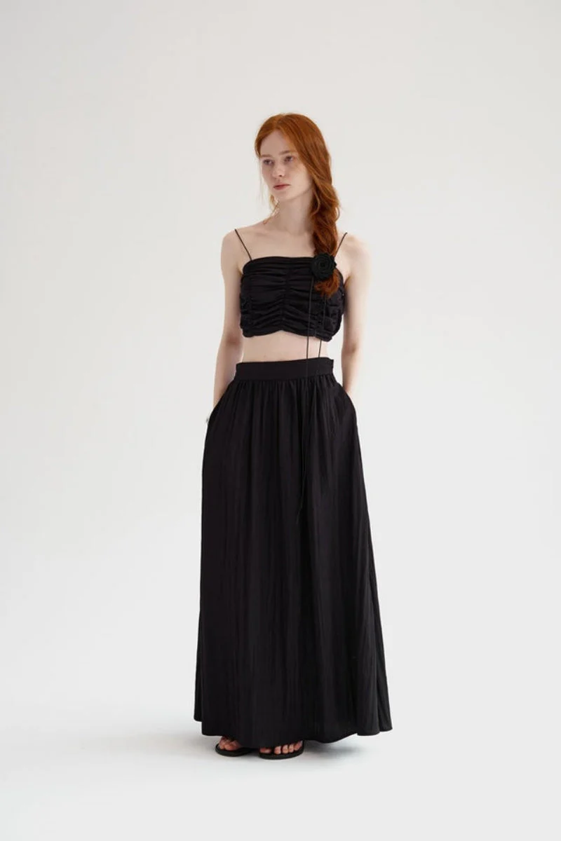 Norma® | Sleeveless Bandeau Top With Pleats - Image 10