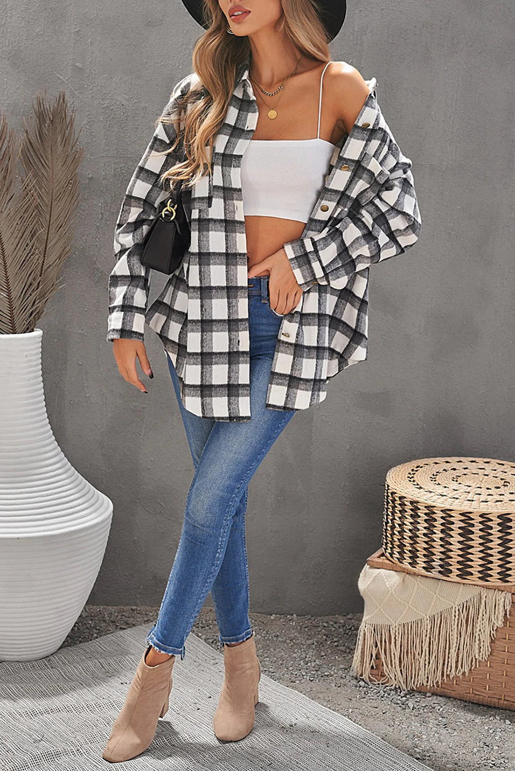 Norma | Timeless and elegant winter clothing - Image 2