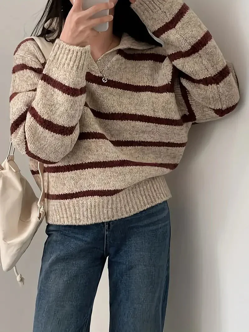 Octavia | V-neck knitted sweater - Image 2