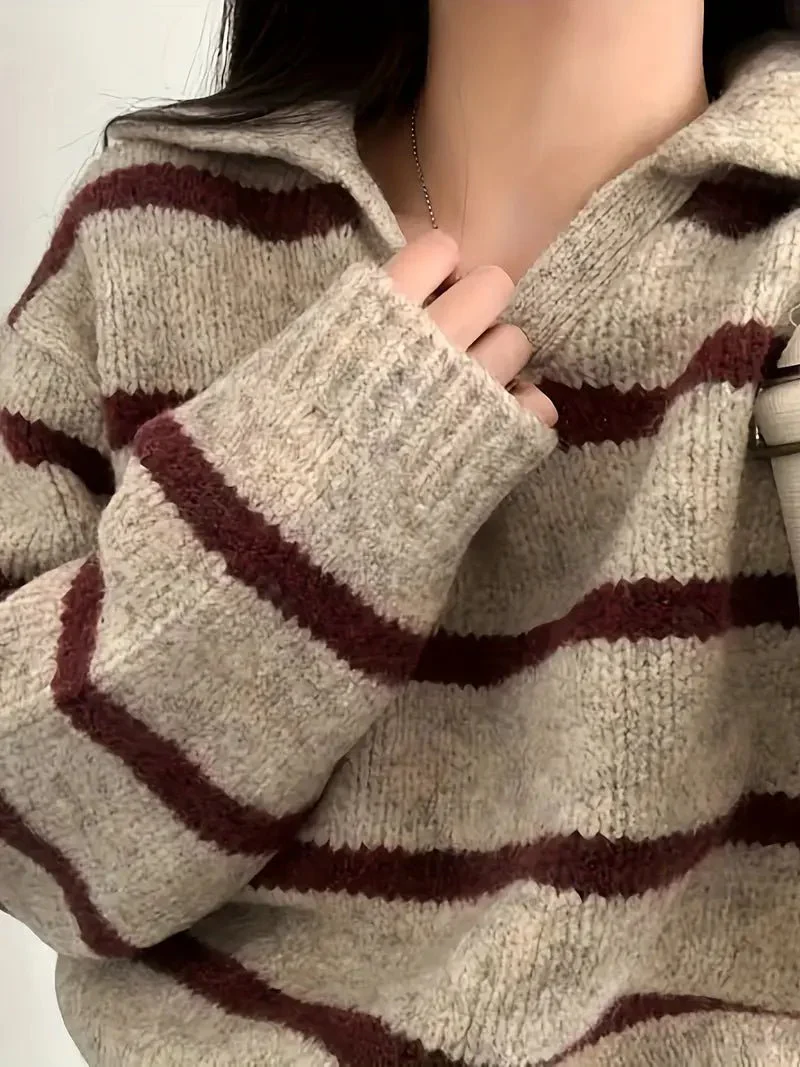 Octavia | V-neck knitted sweater - Image 5