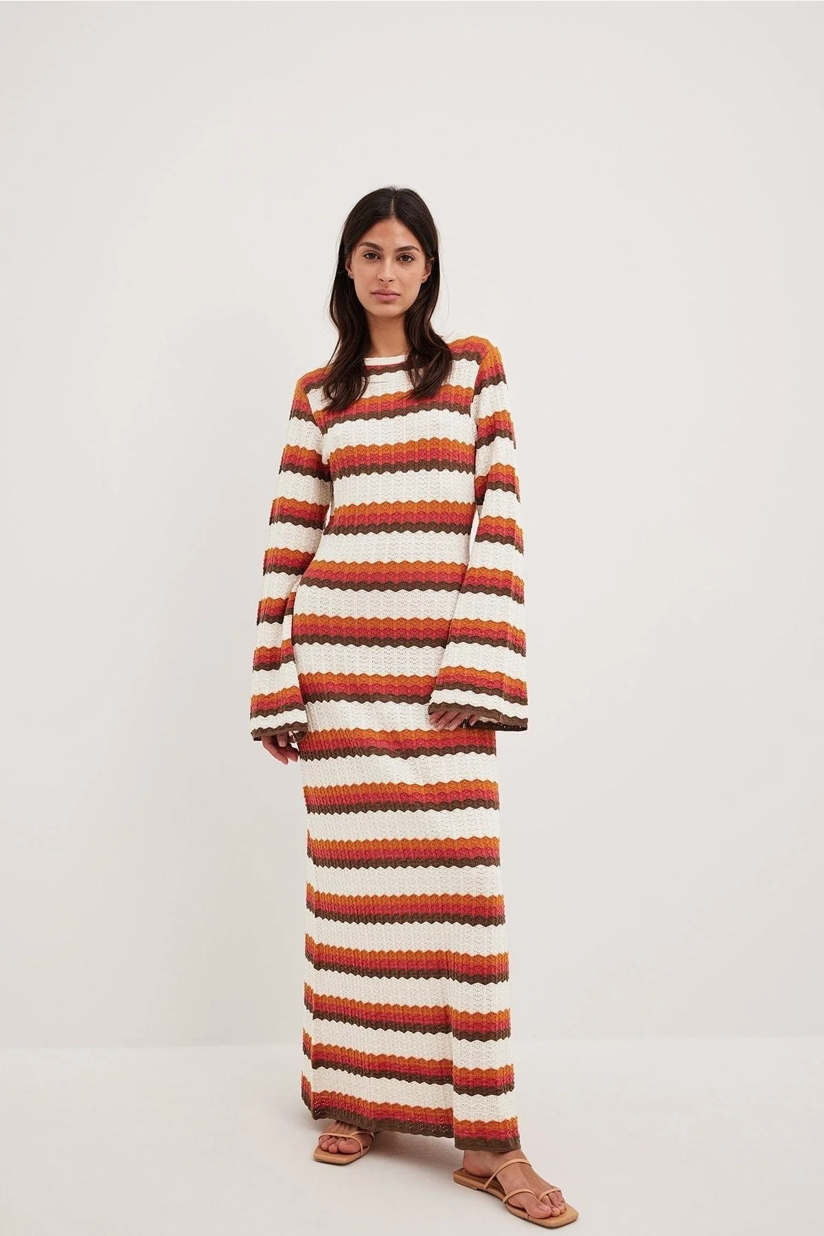 Odalis® | Woven Backless Maxi Knit Dress With Zigzag Pattern - Image 10