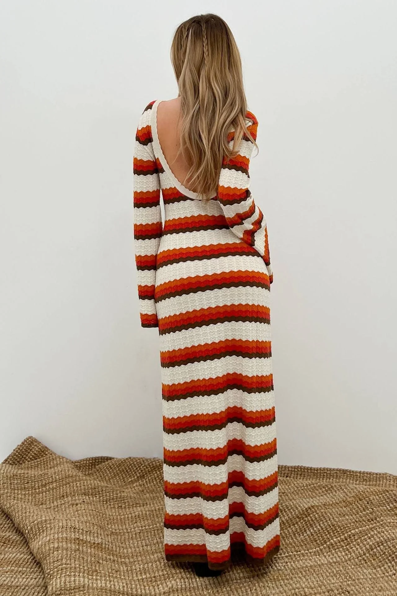 Odalis® | Woven Backless Maxi Knit Dress With Zigzag Pattern - Image 2