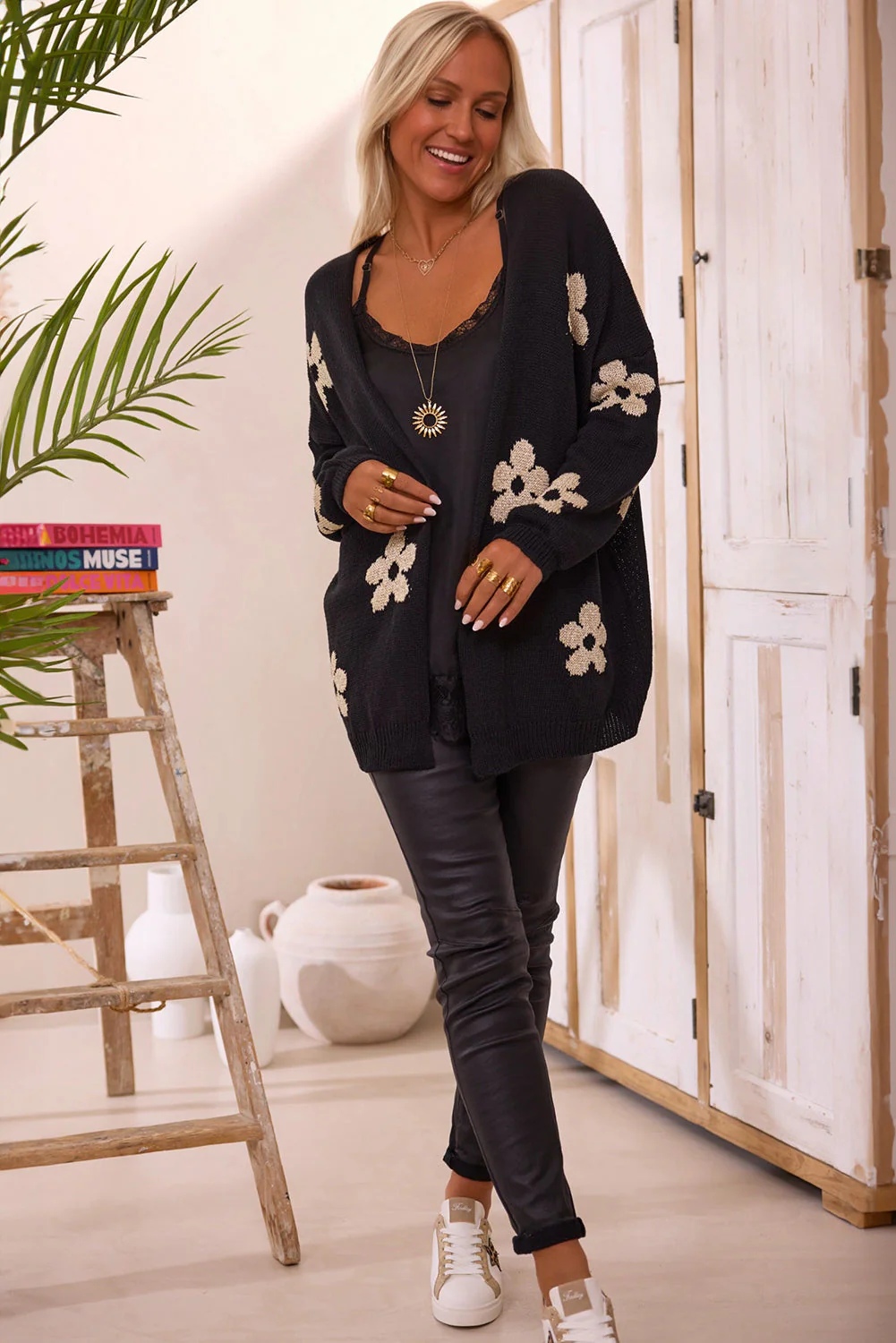 Olga | Elegant and versatile winter cardigan - Image 4