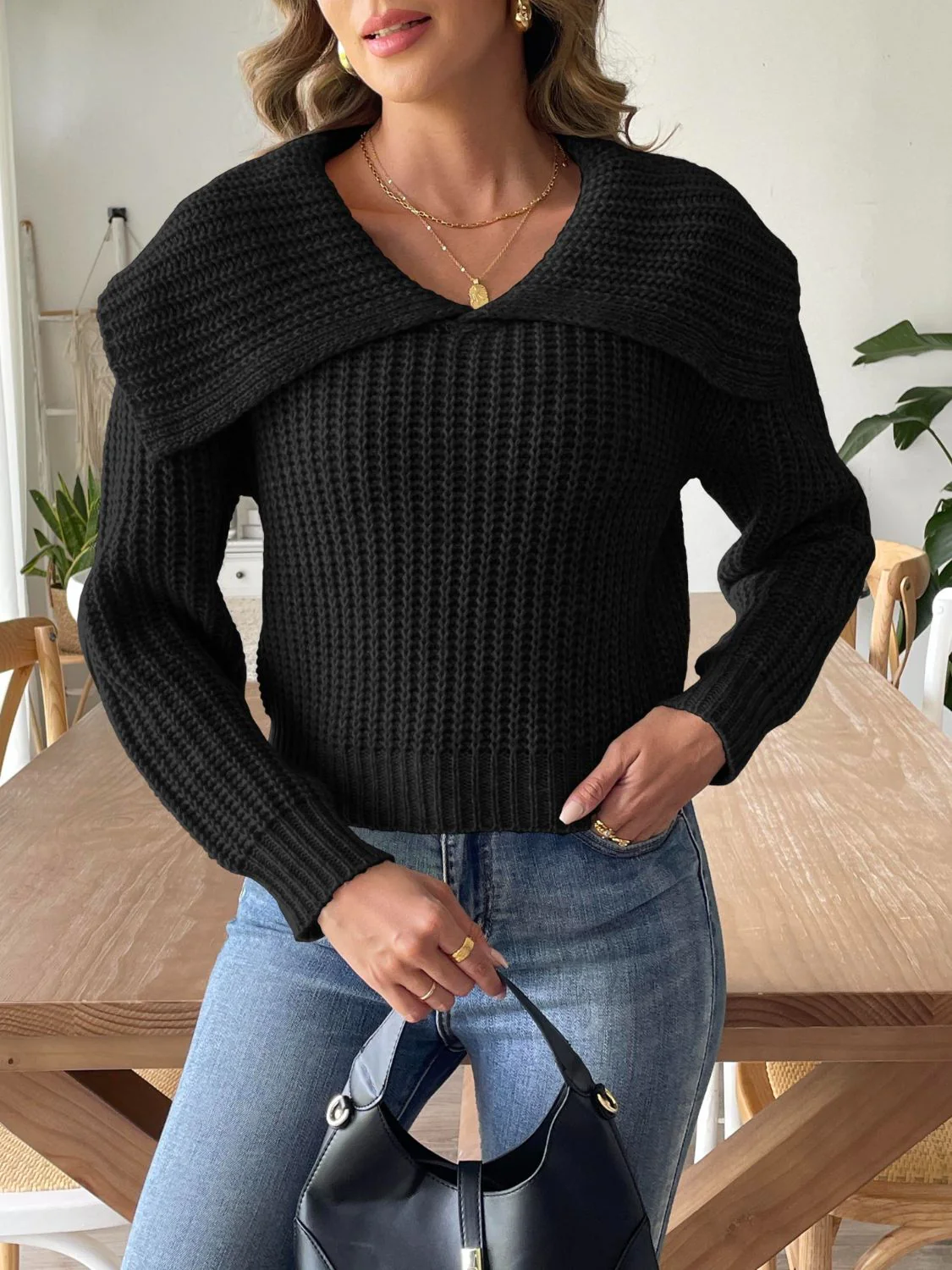 Olga | Long-sleeved cable knit sweater - Image 9