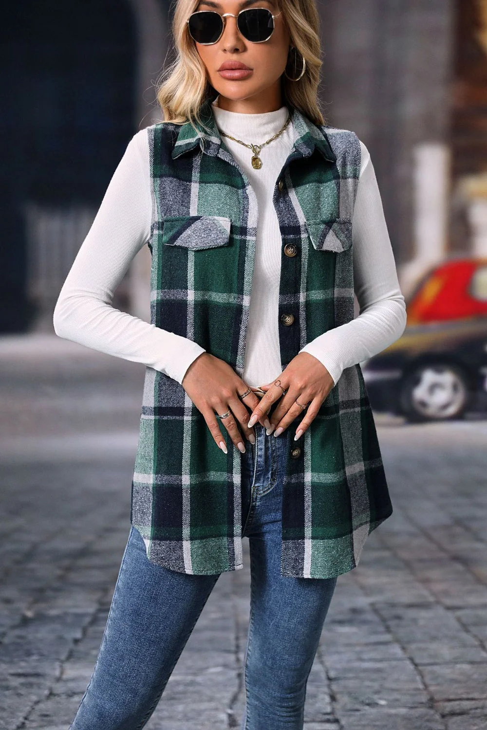 Olivia | Checked vest coat with buttons - Image 11