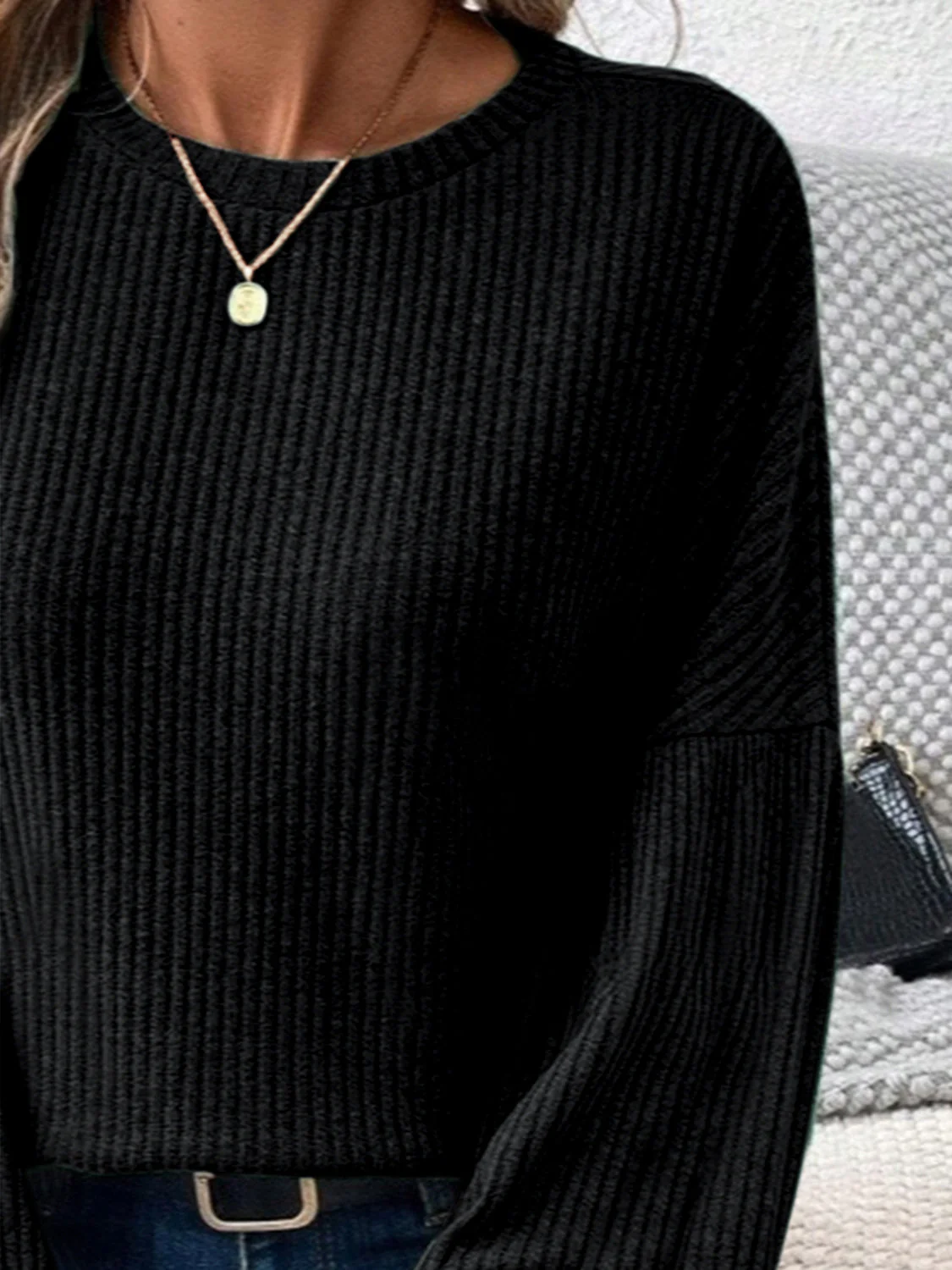 Olivia | Ribbed crew neck t-shirt with lantern sleeves - Image 12