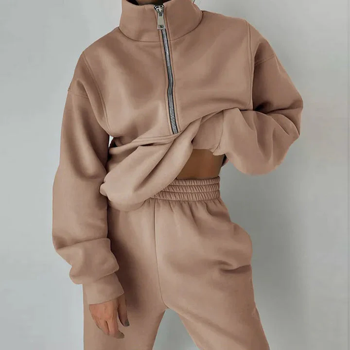 Olivia | Fashionable and minimalist winter set - Image 2