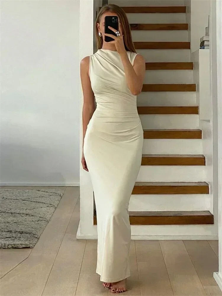 Ophelia® | Pleated Maxi Dress