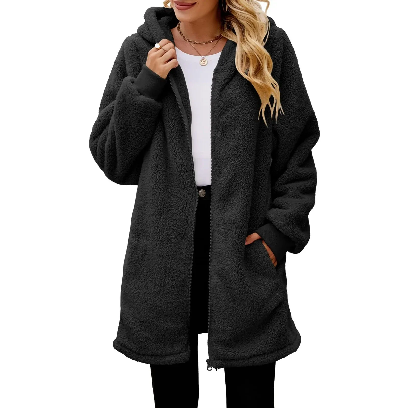 Oriana | Relaxed and stylish winter garment - Image 12