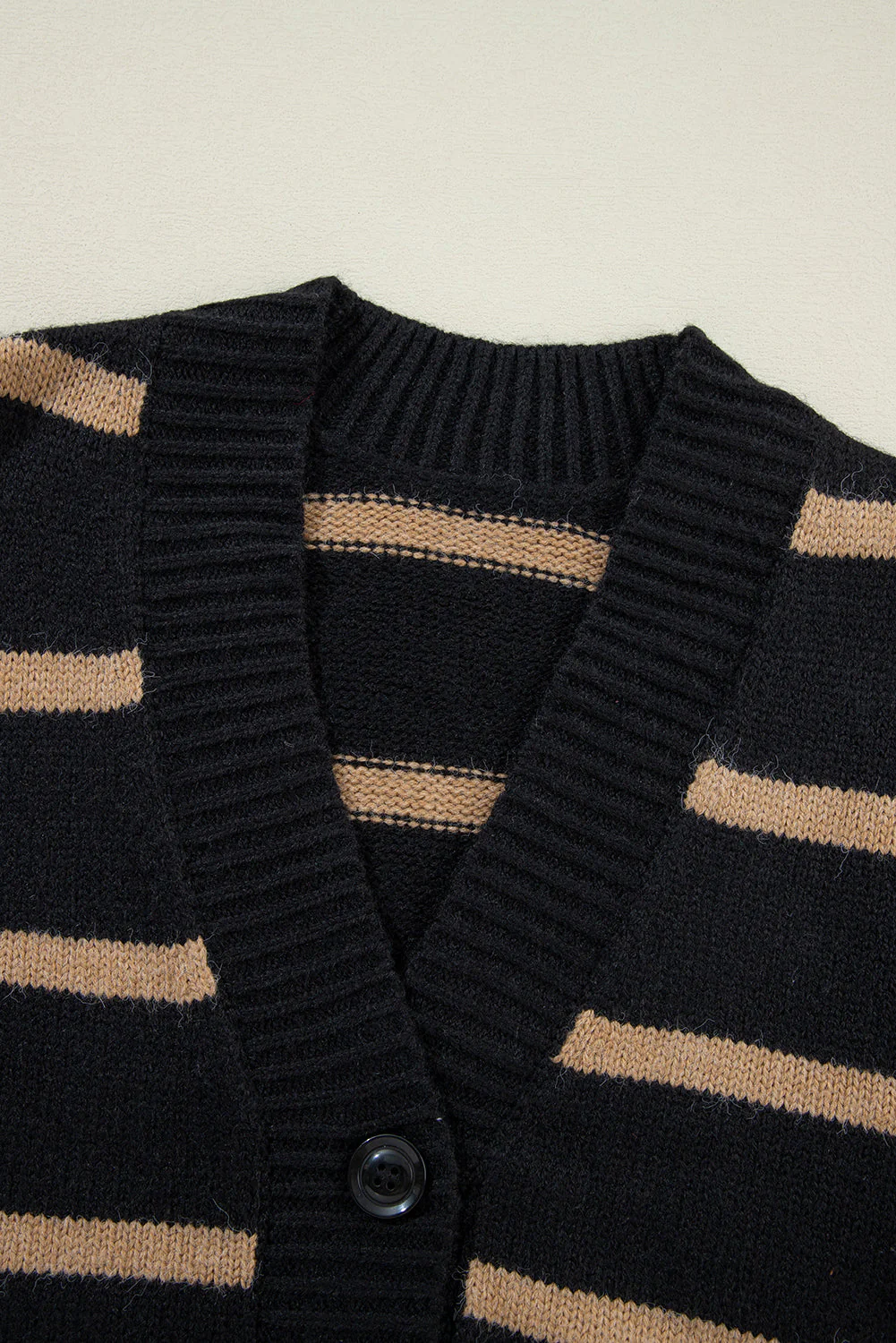 Ornella | Classic and stylish winter cardigan - Image 8