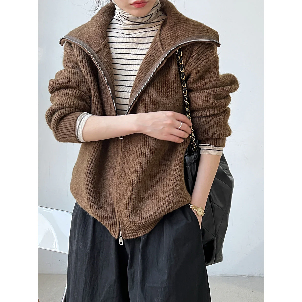 Ornella | Effortless and classy winter sweater - Image 3
