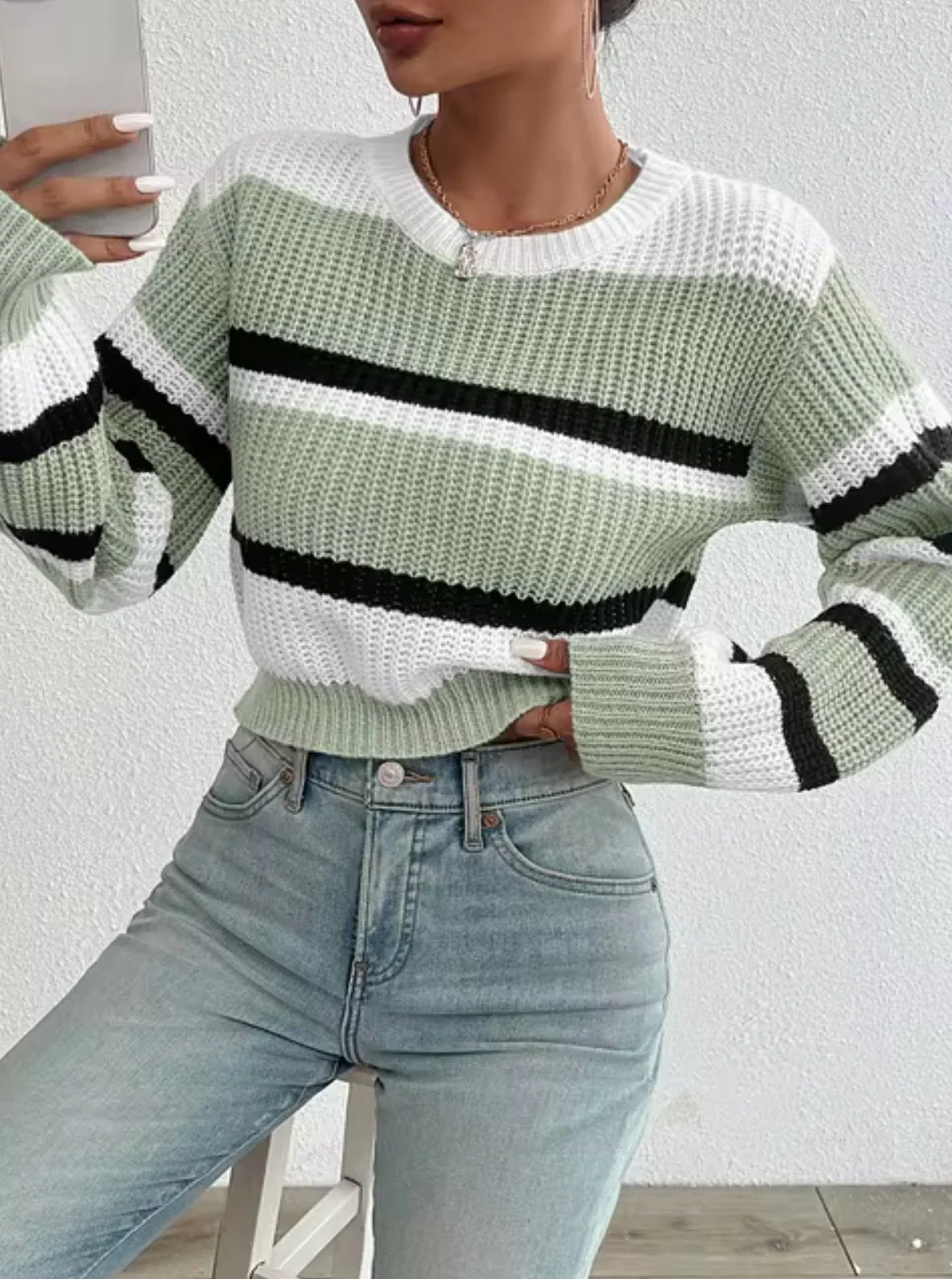 Ornella | Short knitted sweater Azalea �� - Image 3