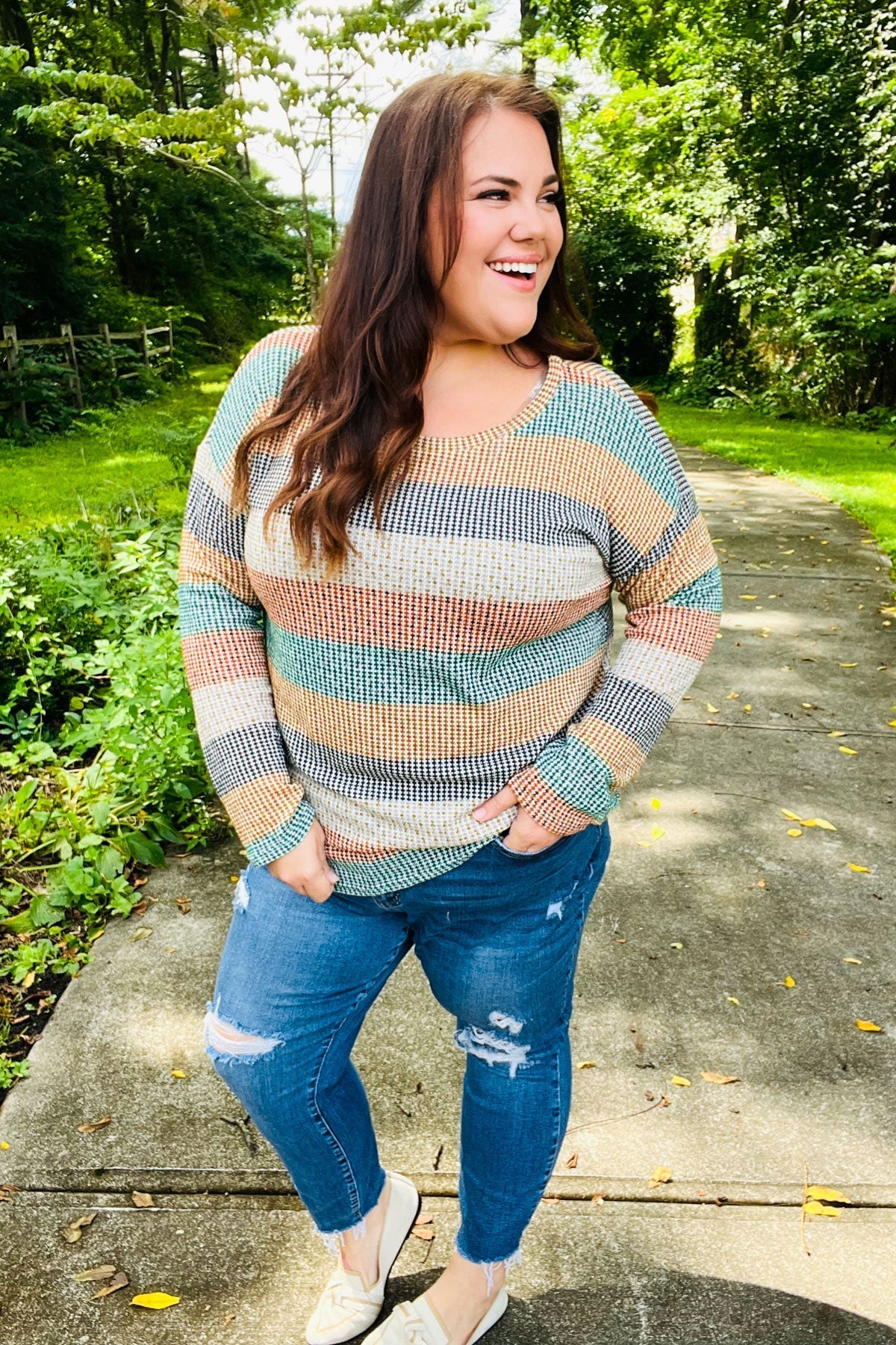 Otilia | Beautiful vintage two-tone green striped top from You Hunter - Image 7