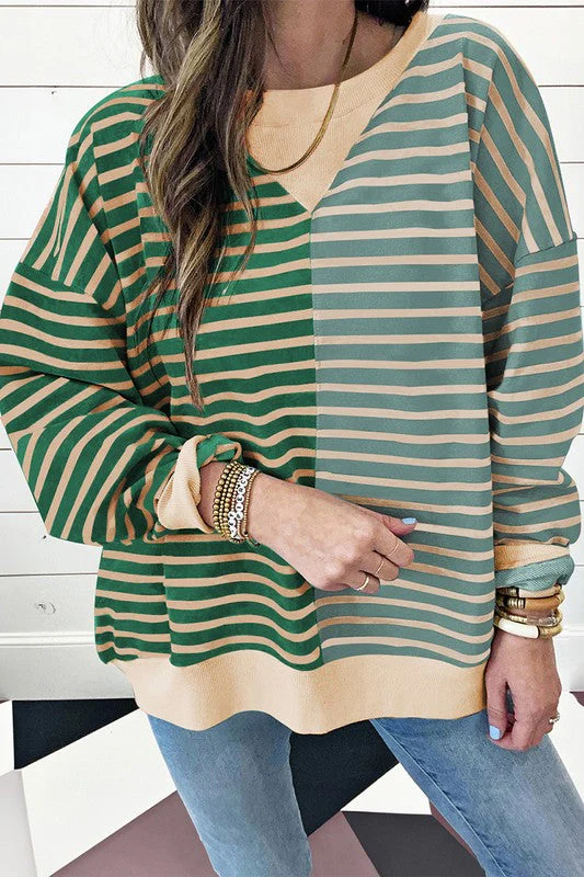Otilia | Oversized sweatshirt with dropped shoulders in a color block look - Image 6