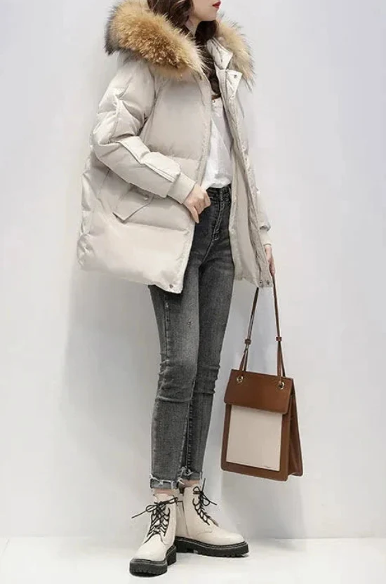 Otilia | Relaxed and timeless winter coat