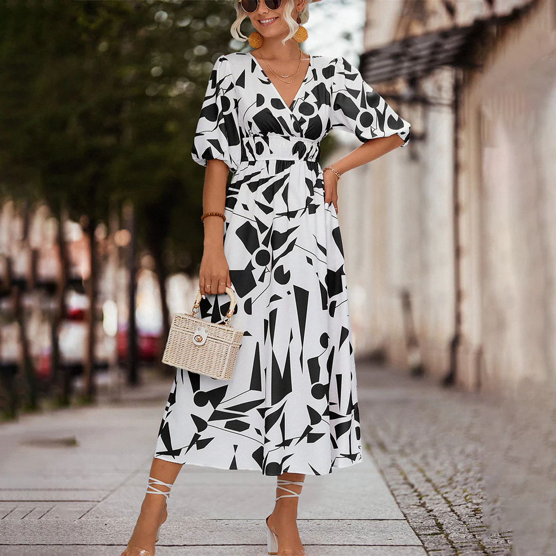 Oxana® | Casual Midi Dress With A V-Neck - Image 7