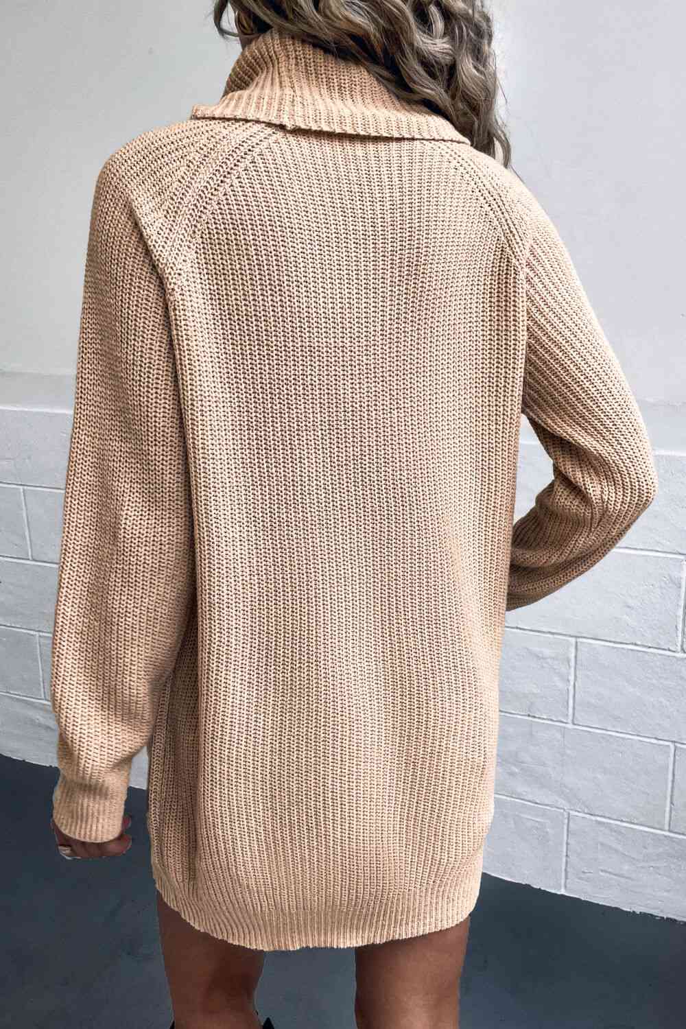 Pamela| Timeless and stylish winter sweater