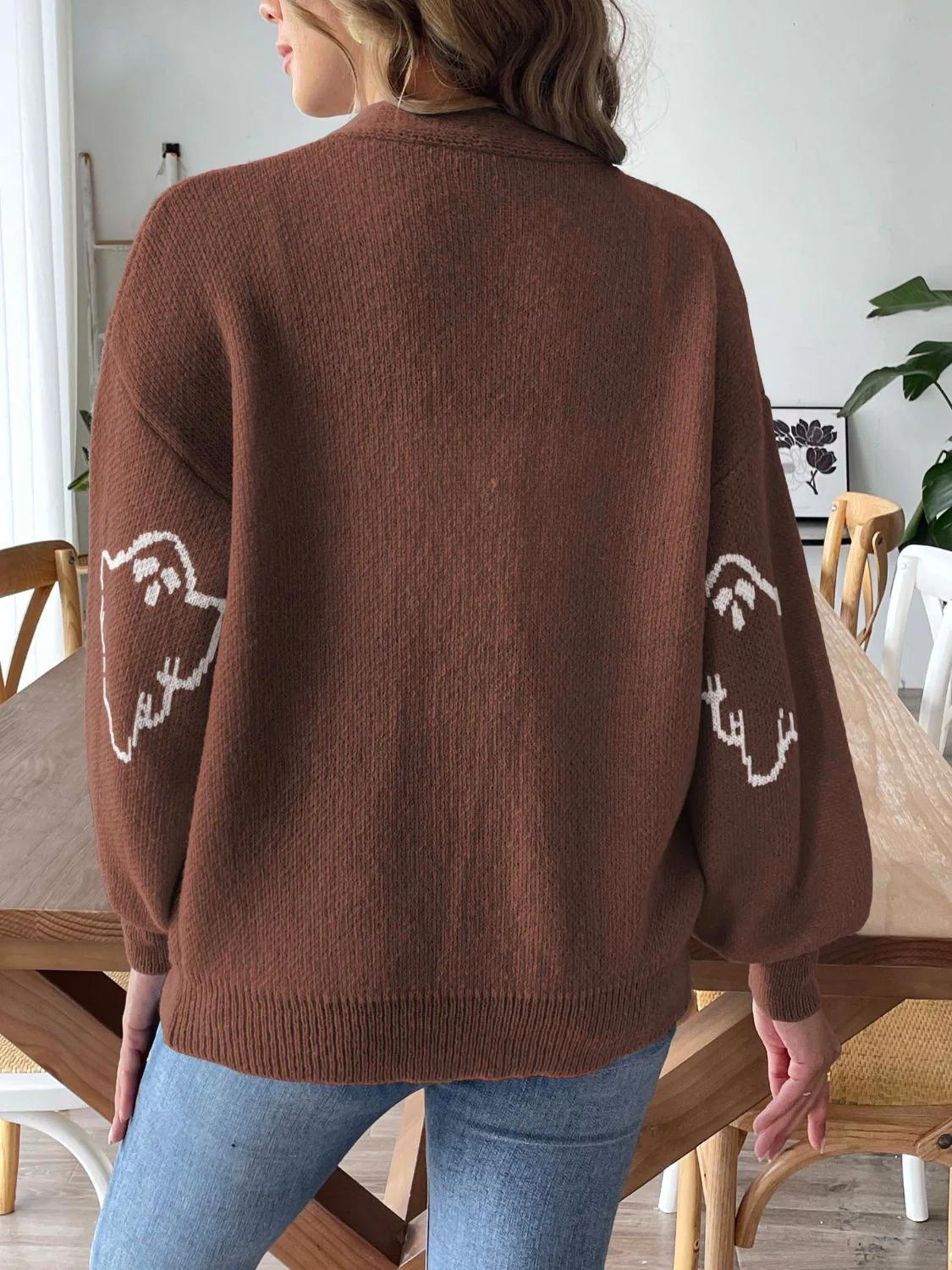 Patricia | Cardigan with a V-neck and dropped shoulders - Image 2