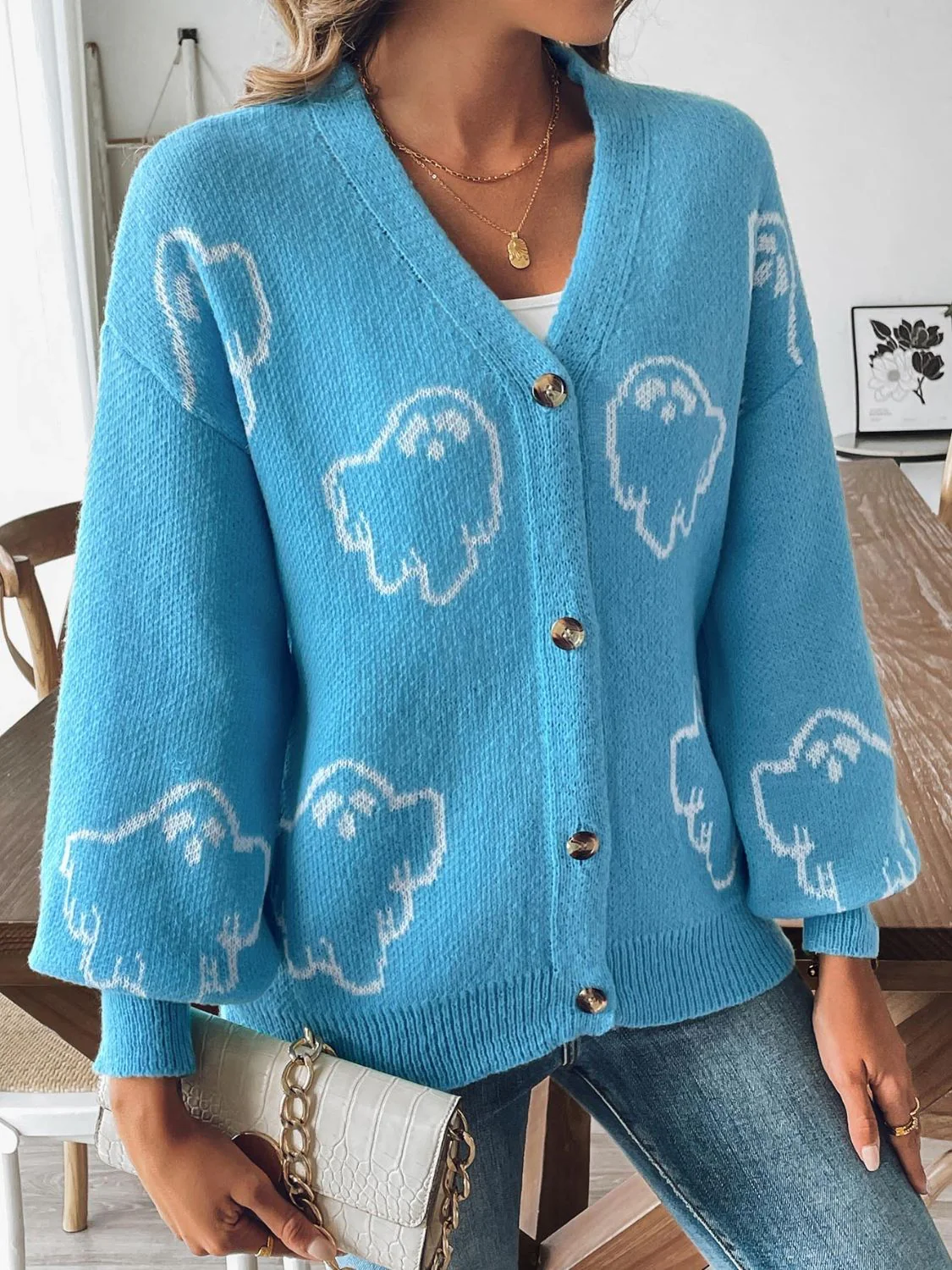 Patricia | Cardigan with a V-neck and dropped shoulders - Image 4