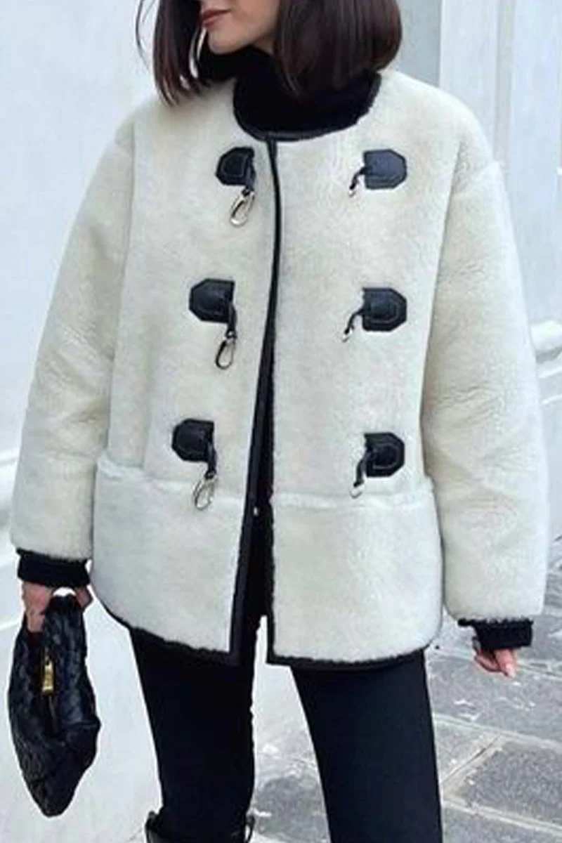 Patricia | Chic and versatile winter garment