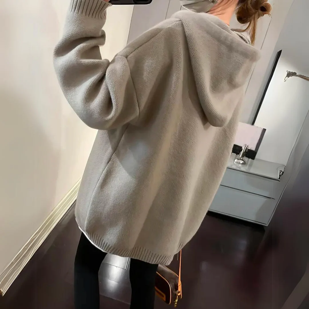 Patricia® | Warm and cozy hoodie - Image 2