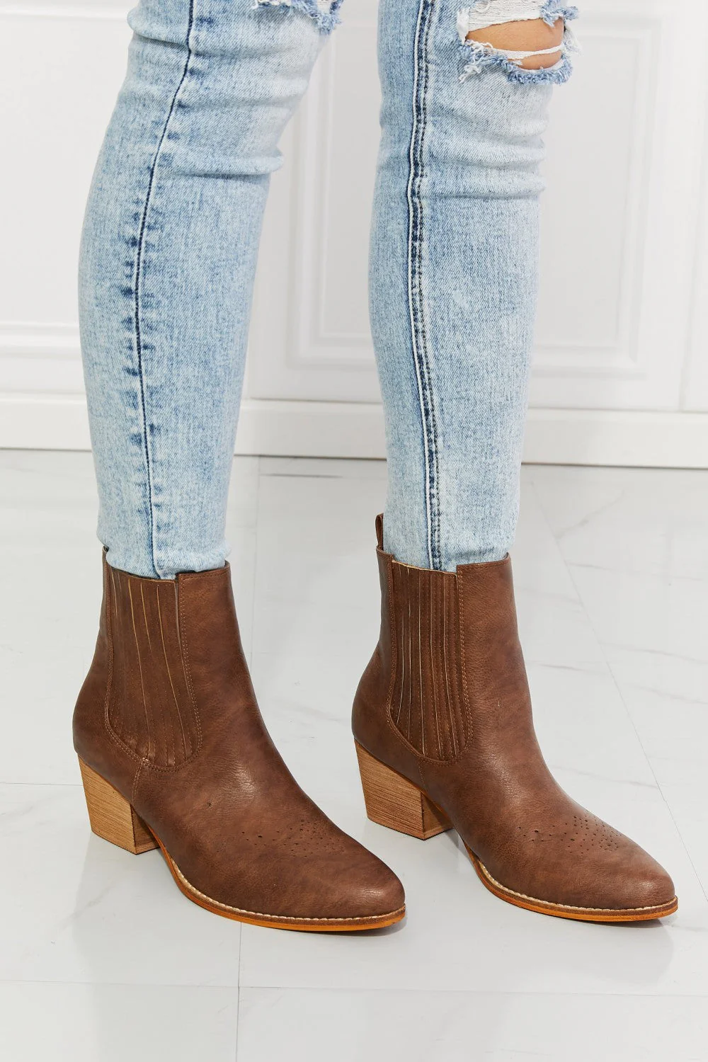 Paula | Casual and supportive orthopedic shoes - Image 6