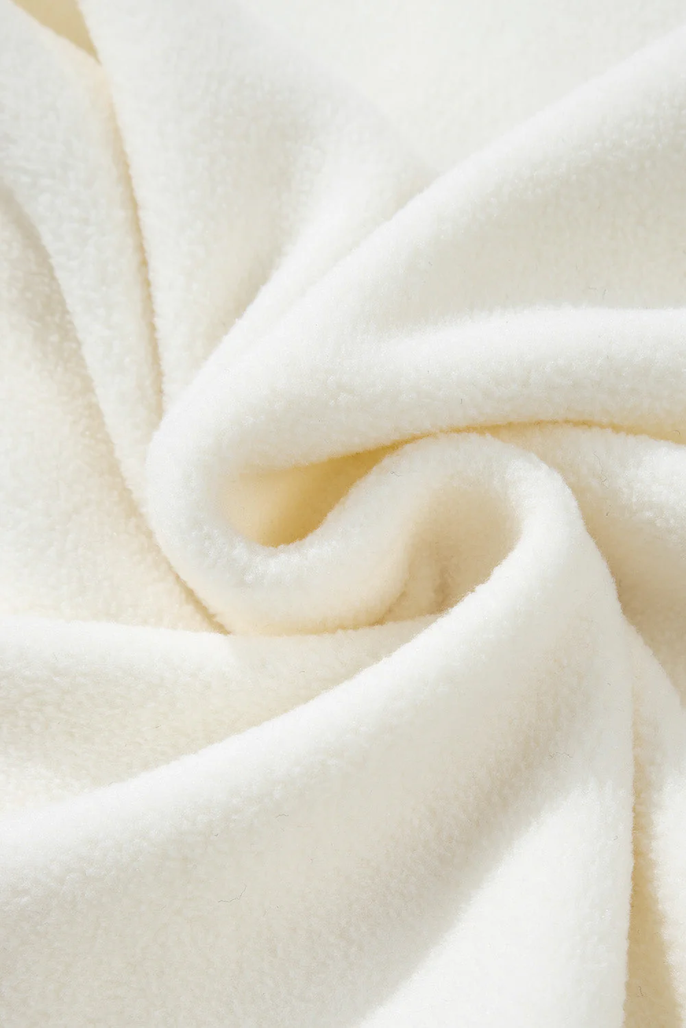 Paula | Fashionable and minimalist winter garment - Image 18