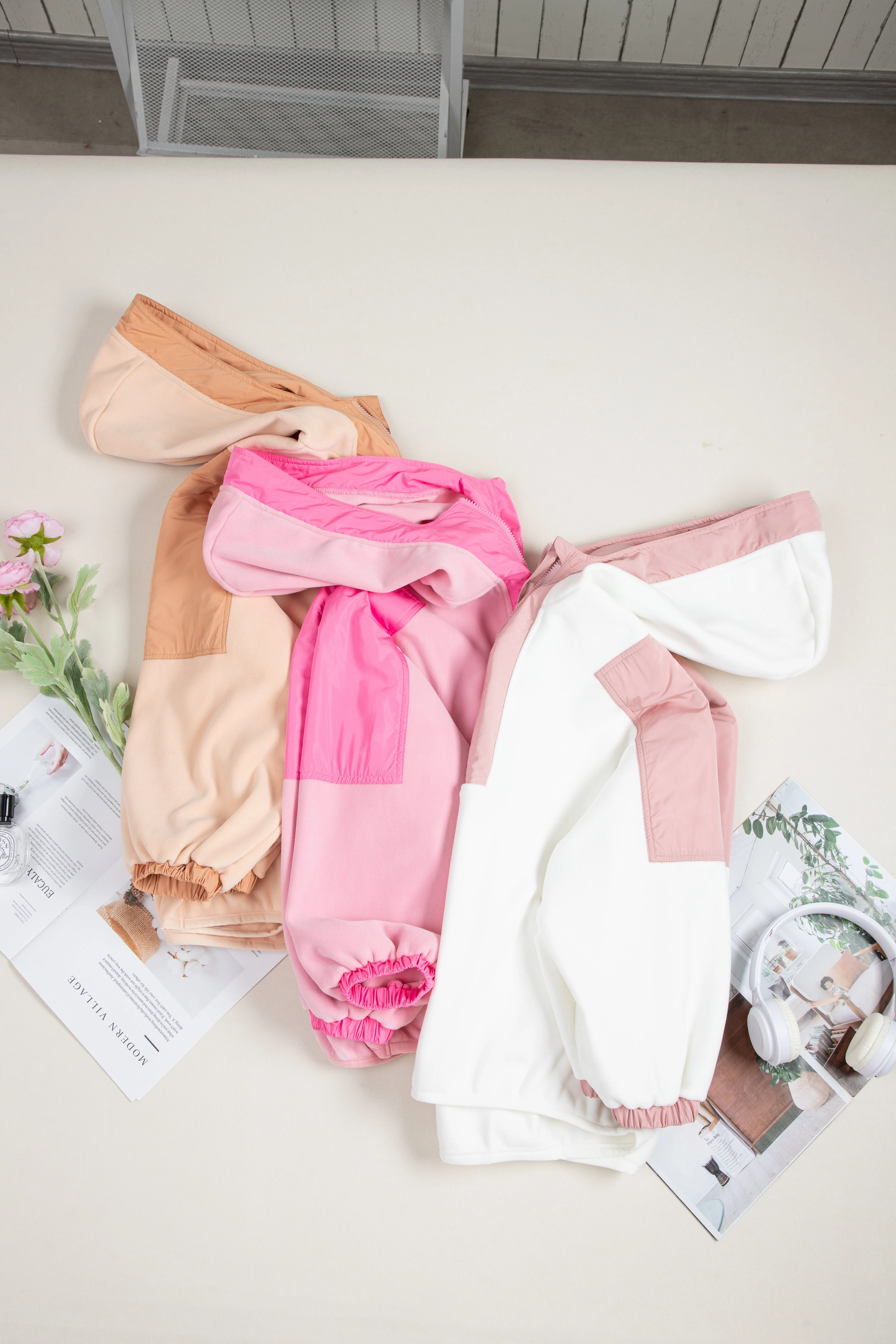 Paulina| Modern and comfortable winter hoodie - Image 10