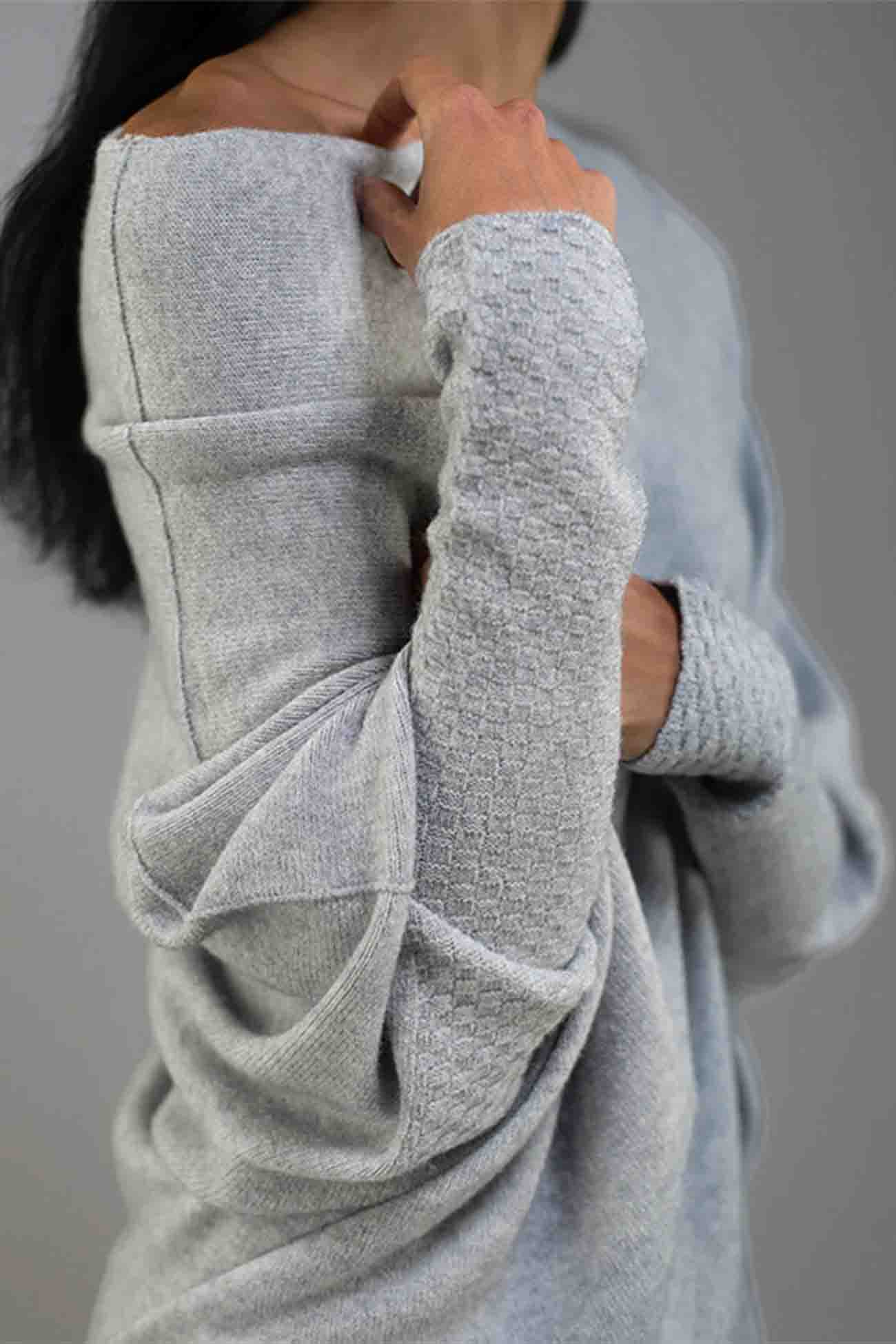 Paulina | Solid long-sleeved shirt with a crew neck - Image 2