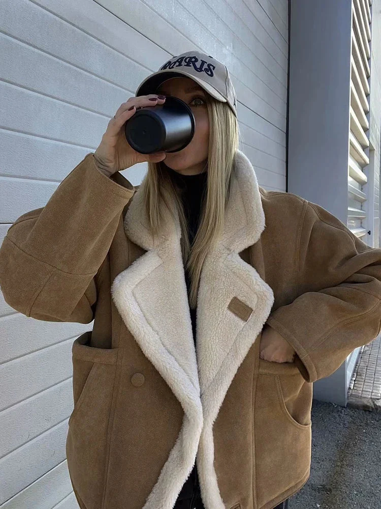 Paulina | Women's oversized sheepskin jacket - Image 5