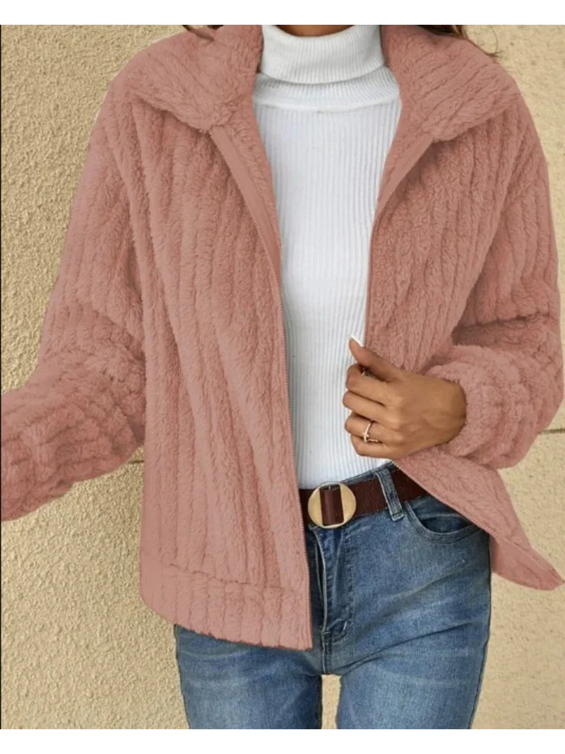 Penélope | Effortless and elegant winter garment - Image 5