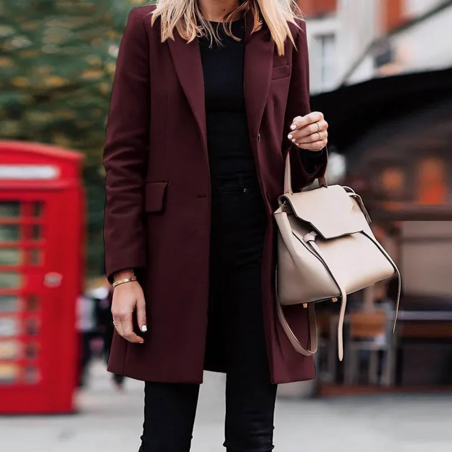 Petra | Effortless and trendy winter garment