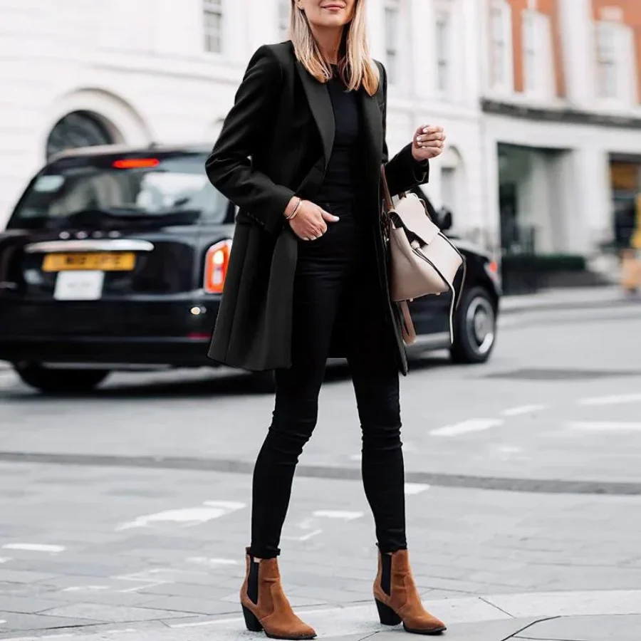 Petra | Effortless and trendy winter garment - Image 4