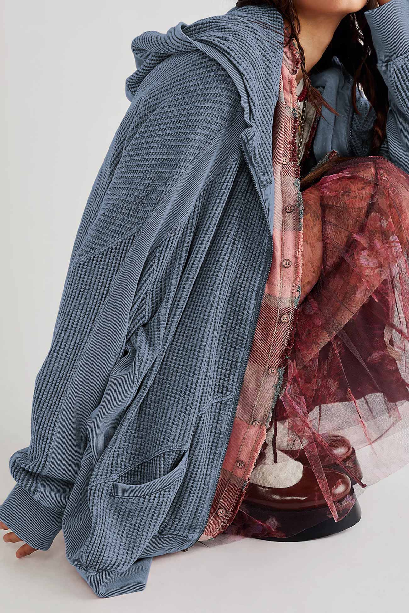 Petra | Solid color waffle zip hoodie - Image 18