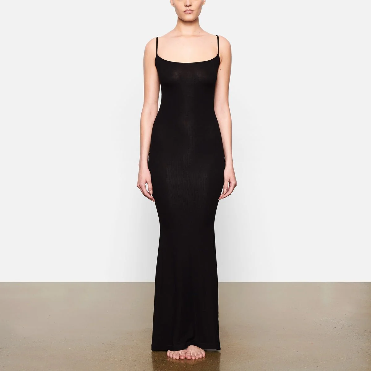 Petrova® | Sleeveless Bodycon Dress - Image 5