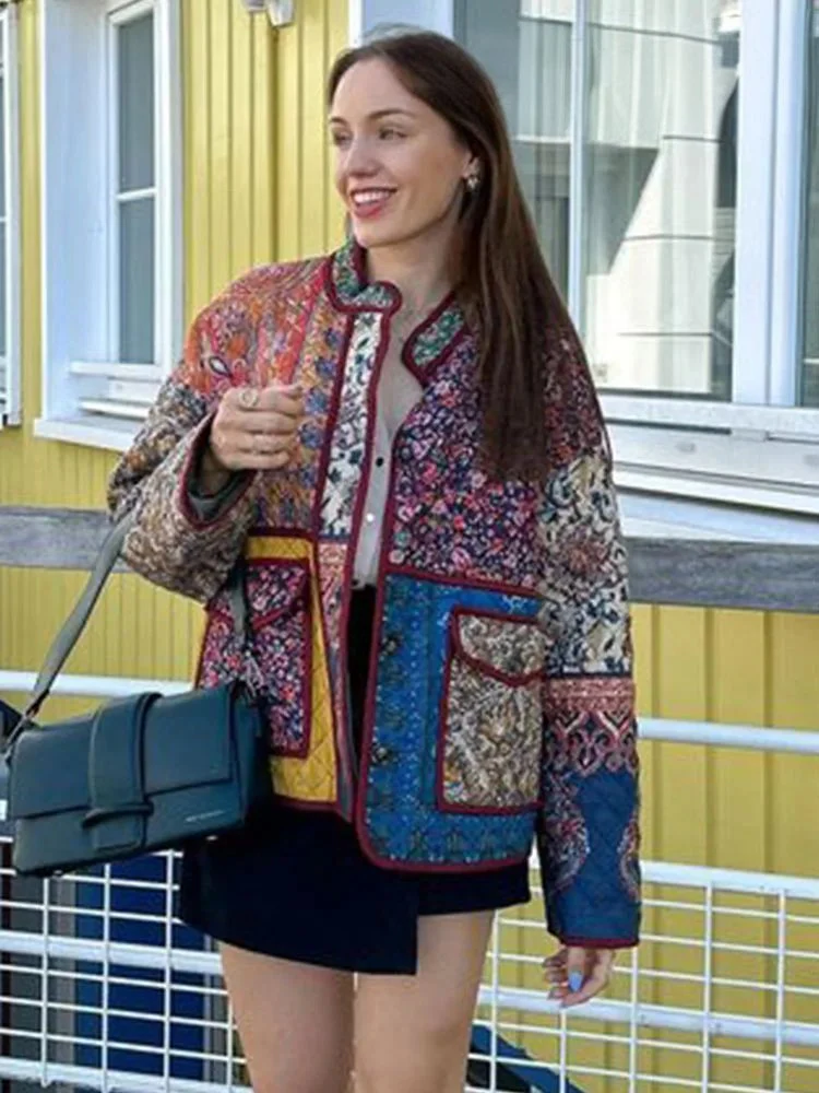 Pilar® | Floral print coat with patchwork pockets - Image 4