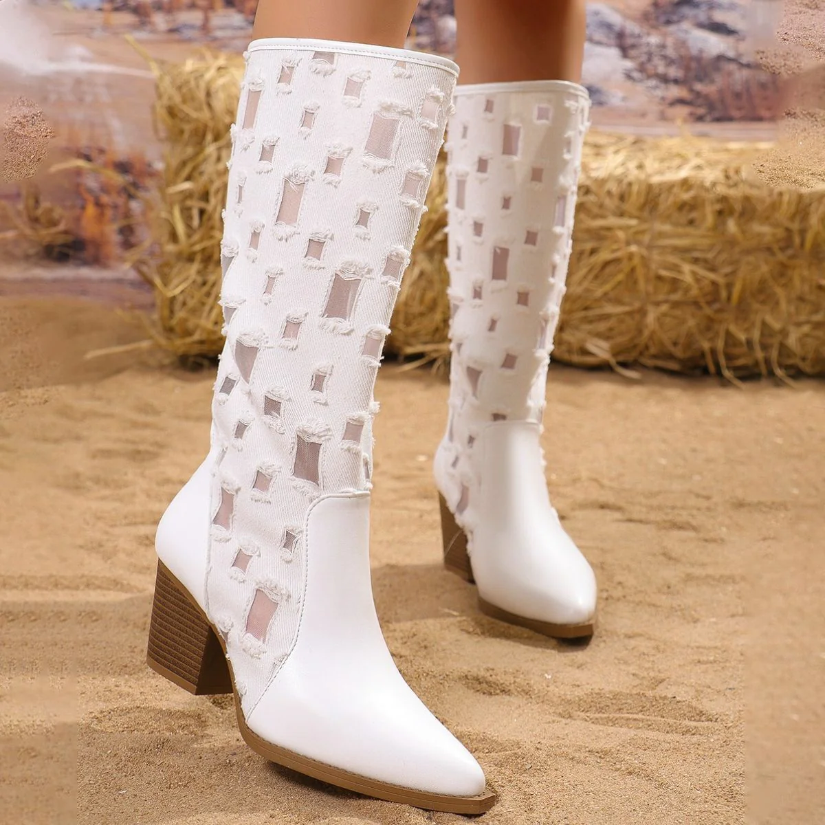 Pilar | Pointed boots with block heel - Image 6
