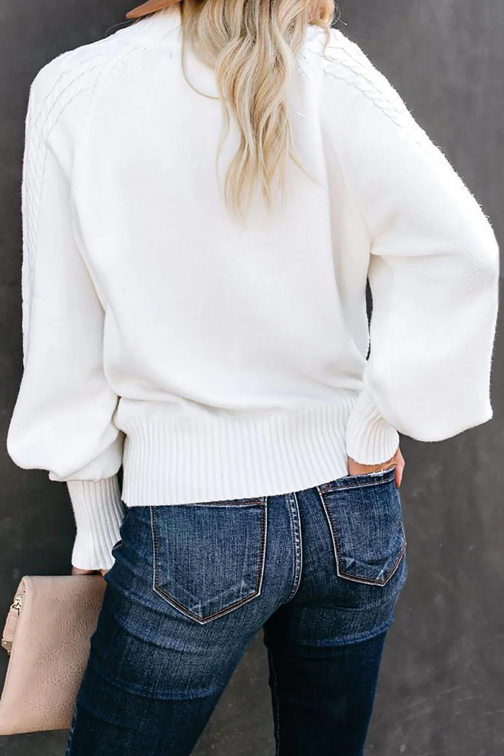 Pilar | Chic and versatile winter sweater - Image 2