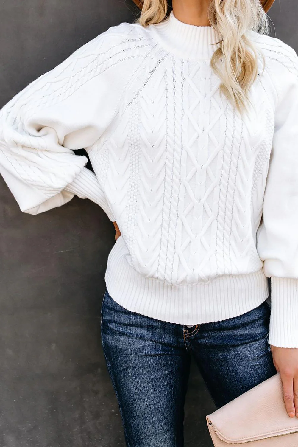 Pilar | Chic and versatile winter sweater - Image 4