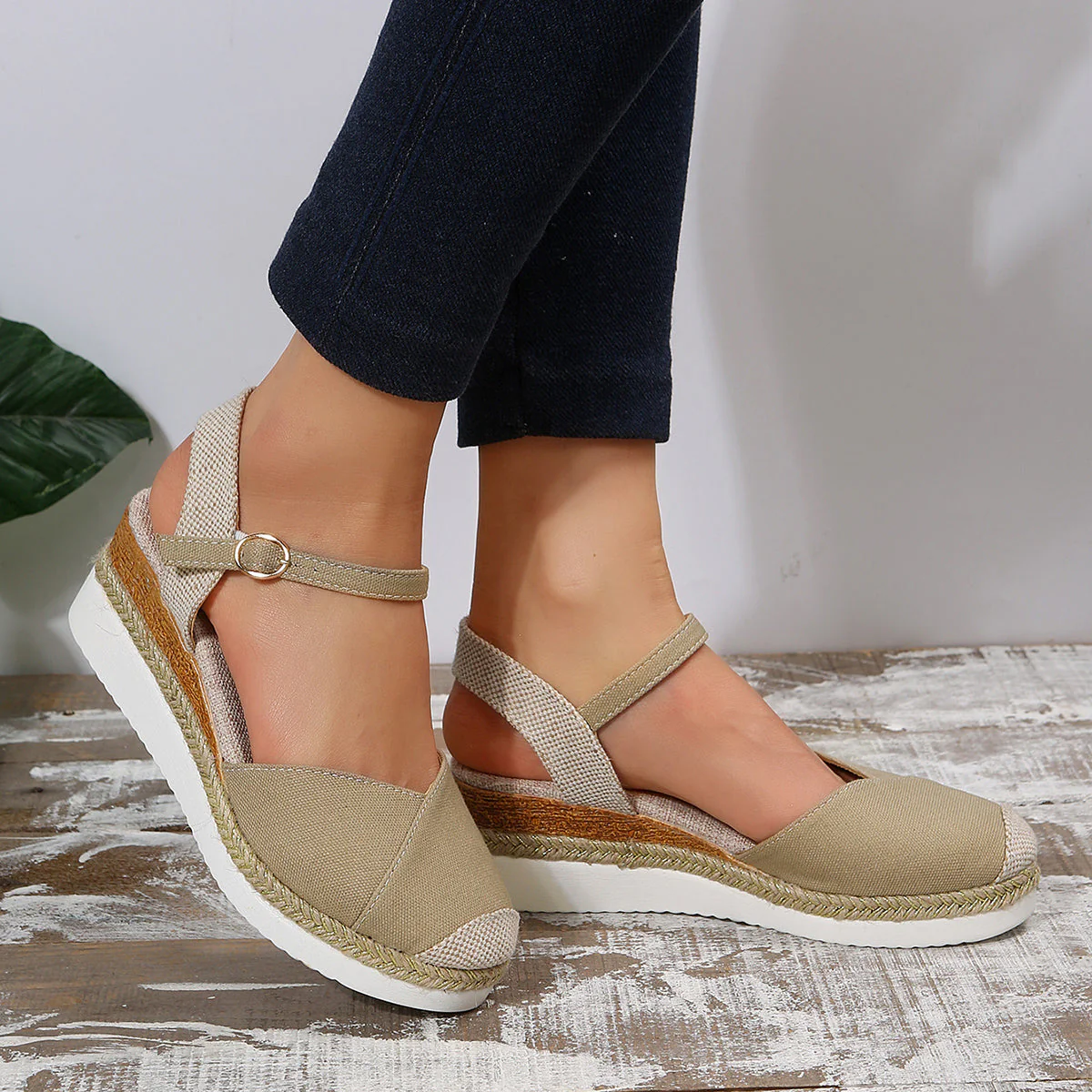 Pratibha® | Comfortable Platform Sandals - Image 11