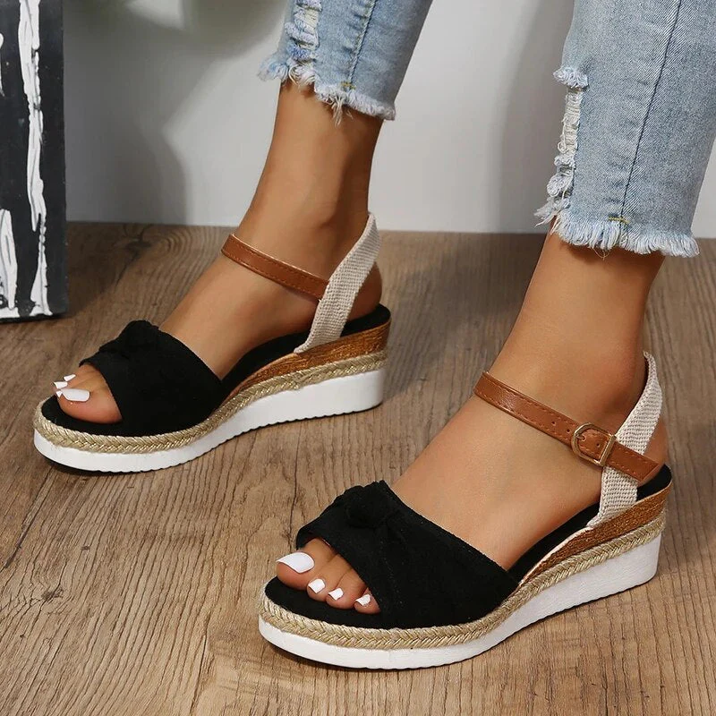 Pria® | Fashionable Sandals