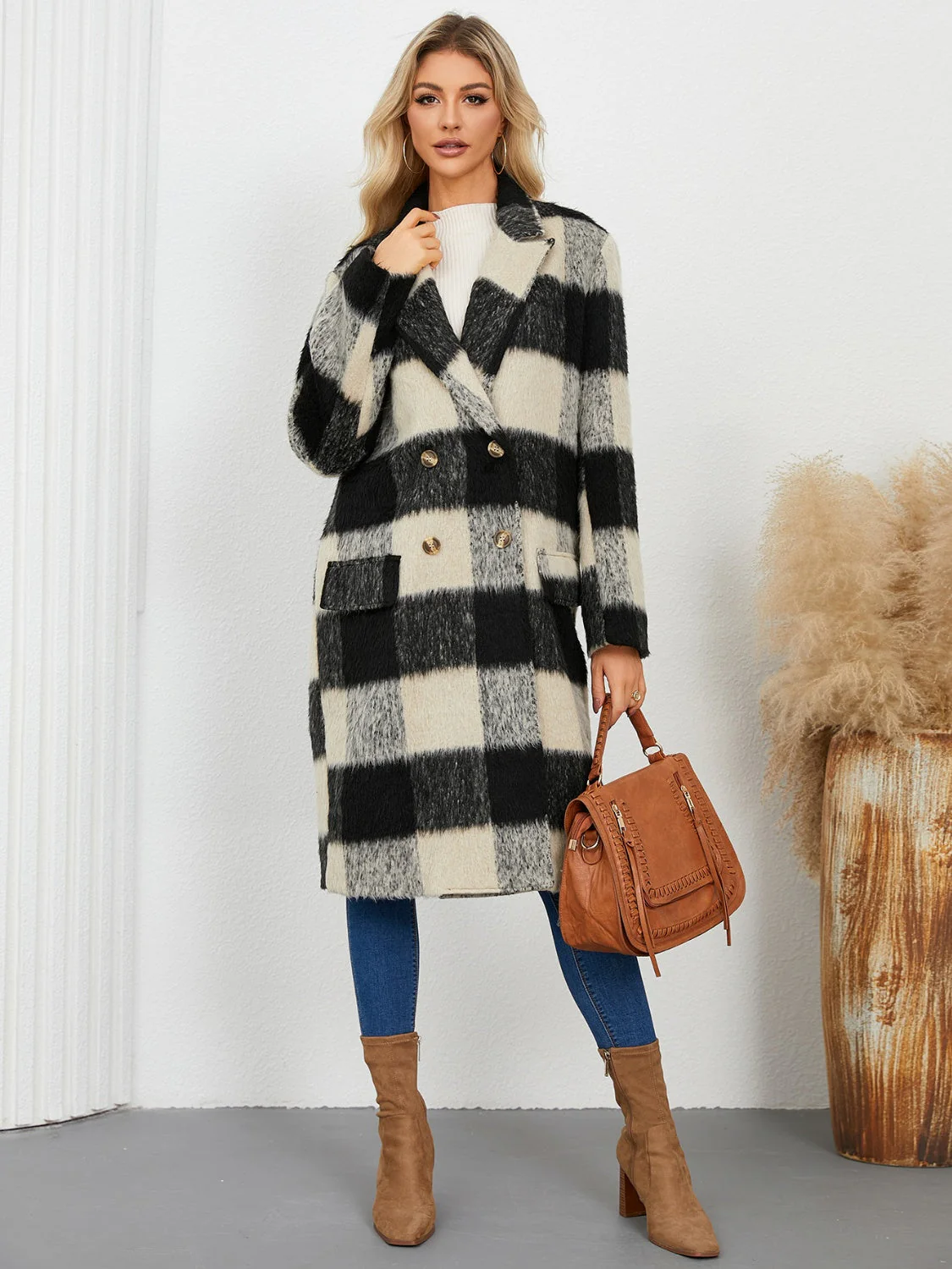 Ramona | Checked double-breasted coat with long sleeves