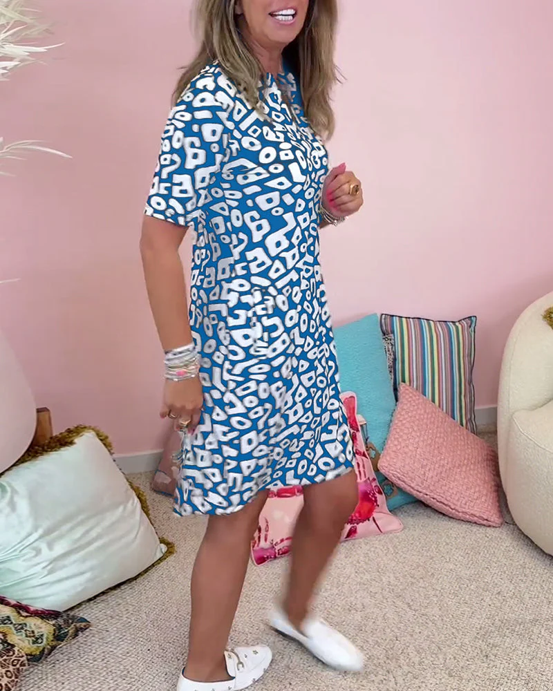 Ramona® | Printed V-Neck Dress With Pockets - Image 8