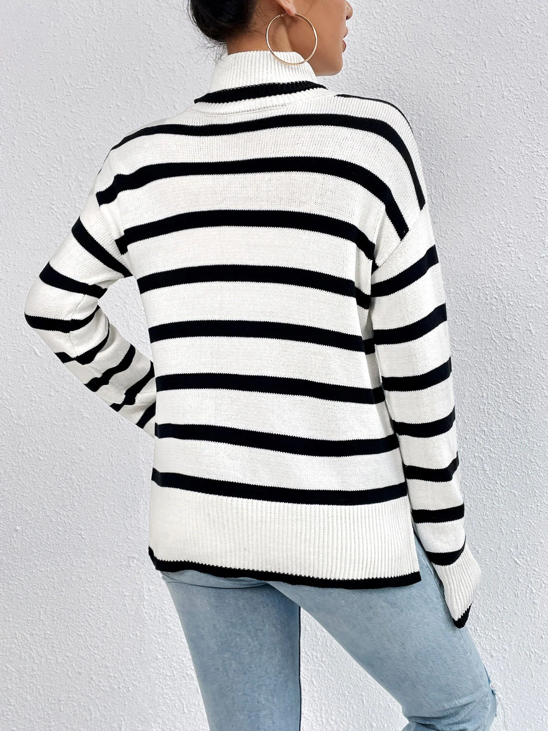 Raquel | Modern and comfortable winter sweater - Image 5