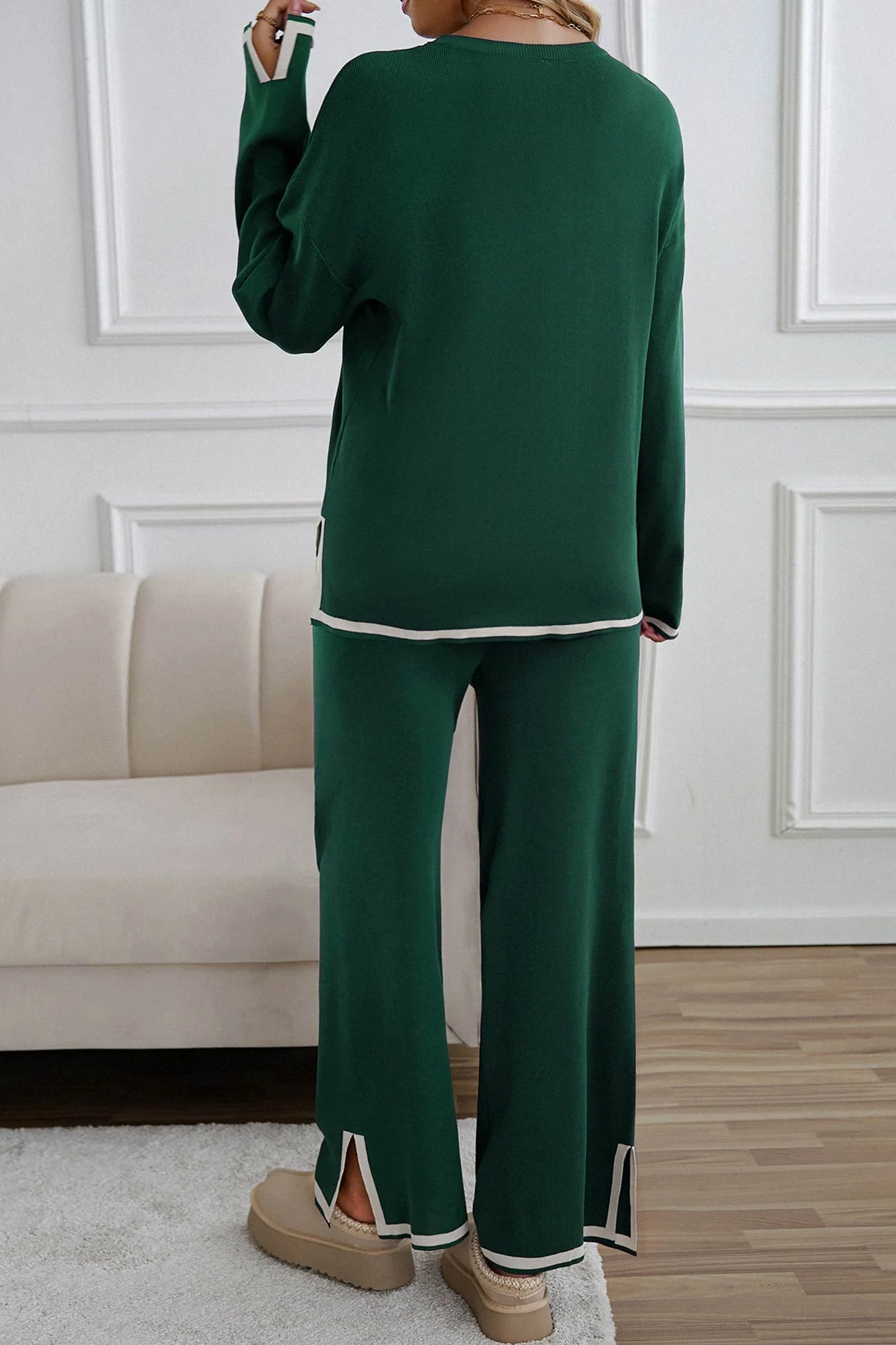 Regina | Knitted suits with a contrasting slit hem - Image 16