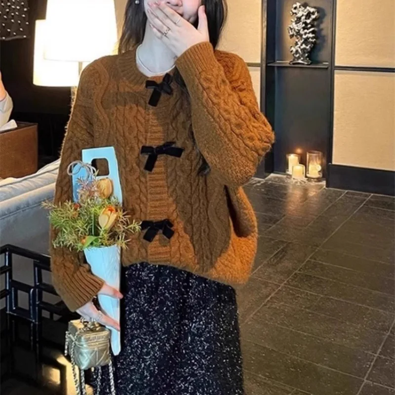Regina | Soft women's sweater - Image 4